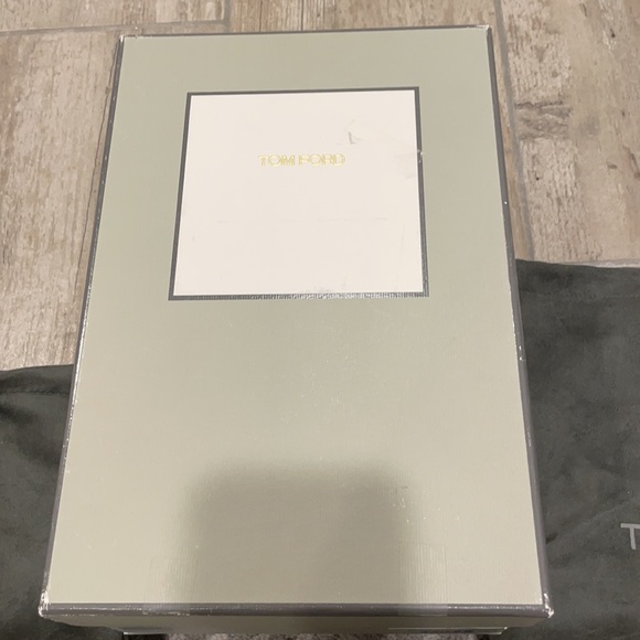 NEW Tom Ford Women Pump - Picture 3 of 16